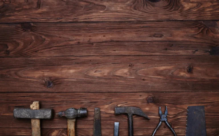 How to Choose the Right Wood for Your Deck in Ontario’s Climate